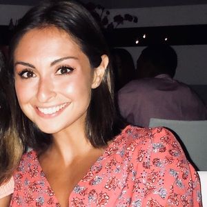 Meet your Posher, Candace